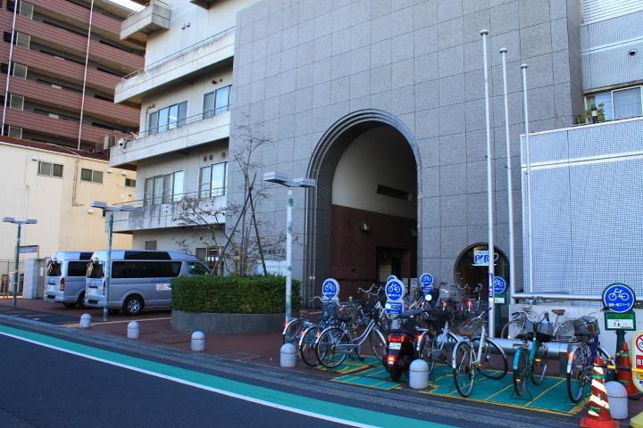 横浜市潮田地域ケアプラザのサムネイル画像